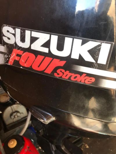 Лот: 20044107. Фото: 1. Лодочный мотор 4-х тактный Suzuki... Лодочные моторы