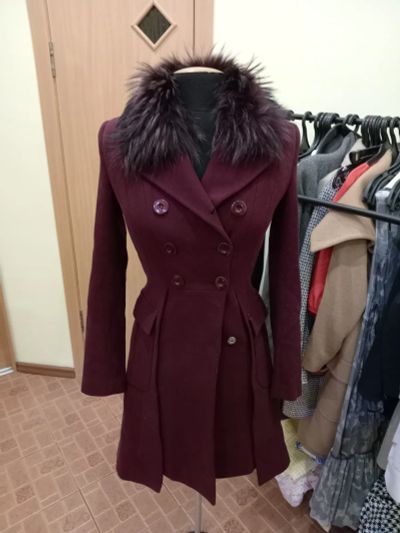 Лот: 24386434. Фото: 1. Пальто размер 40-42. Верхняя одежда