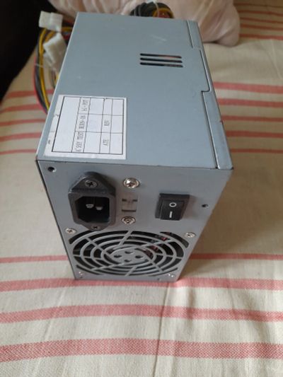 Лот: 24294600. Фото: 1. Блок питания для компьютера. IW-P250A3-1. Корпуса, блоки питания