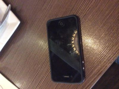 Лот: 3811607. Фото: 1. iPhone 4S, чехлы в подарок СрОчнО. Смартфоны