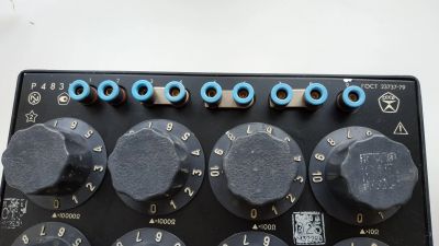 Лот: 15655101. Фото: 1. Магазин сопротивлений Р4831. Резисторы
