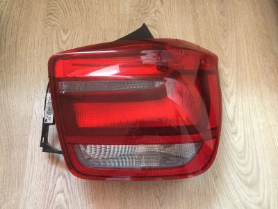 Лот: 14356166. Фото: 1. Фара задняя правая BMW 1 серия... Оптика и освещение