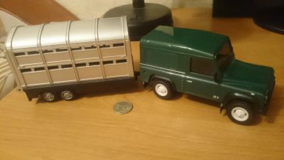 Лот: 7763197. Фото: 1. land rover defender+ прицеп для... Автомоделизм