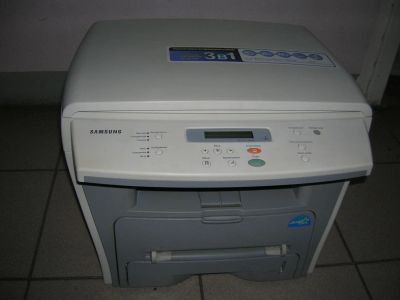 Лот: 6812426. Фото: 1. МФУ Samsung SCX-4016 в хорошем... МФУ и копировальные аппараты