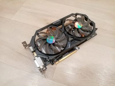 Лот: 21068720. Фото: 1. Продам видеокарту AMD Radeon R9... Видеокарты