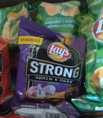 Лот: 16798176. Фото: 1. чипсы Lays Strong чеснок лэйс... Другое (продукты)