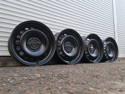 Лот: 24395354. Фото: 1. Комплект Оригинальных дисков Renault... Диски