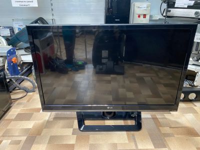 Лот: 19340814. Фото: 1. Телевизор LG 32LS570T(ум807). Телевизоры