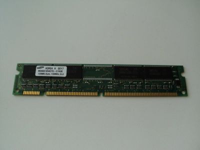 Лот: 4030183. Фото: 1. SDRAM Samsung 128Mb 133MHz. Оперативная память