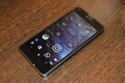 Лот: 8066224. Фото: 1. Microsoft Lumia 640 DS LTE Чёрный... Смартфоны