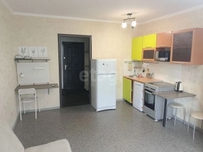 Лот: 25527002. Фото: 1. квартира , Красноярск улица Микуцкого... Квартиры, студии