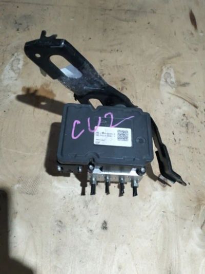 Лот: 21402352. Фото: 1. блок abs Honda Accord CU2. Двигатель и элементы двигателя