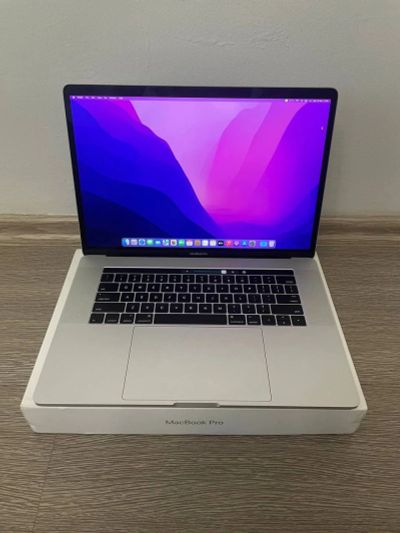 Лот: 18623911. Фото: 1. MacBook Pro 15 2017 mid touchbar... Ноутбуки