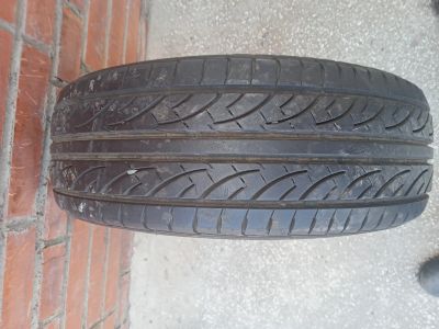 Лот: 20667596. Фото: 1. Bridgestone 175/60R14 B500Si. Шины