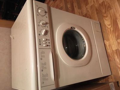Лот: 13307578. Фото: 1. Атомная стиральная машина Indesit. Стиральные машины
