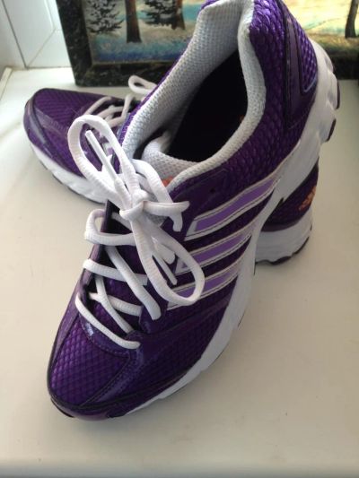 Лот: 7866190. Фото: 1. Кроссовки Adidas женские оригинал... Кеды, кроссовки, слипоны