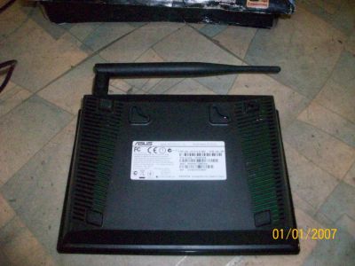Лот: 5426160. Фото: 1. Маршрутизатор ASUS RT-N10U неисправный... Маршрутизаторы (роутеры)