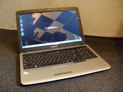 Лот: 10041630. Фото: 1. Продам ноутбук Samsung RV508 срочно... Ноутбуки