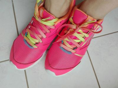 Лот: 7871379. Фото: 1. Кроссовки Reebok. Кеды, кроссовки, слипоны