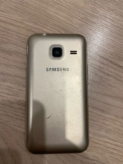Лот: 25200586. Фото: 1. Samsung Galaxy J1 mini. Смартфоны