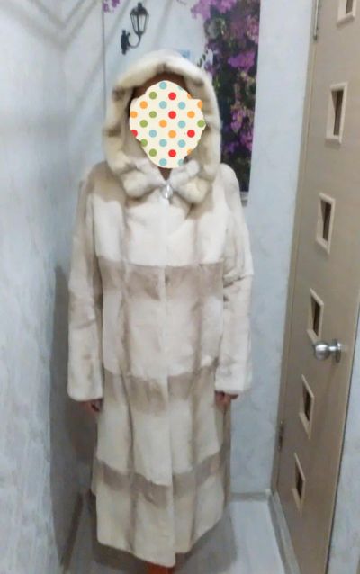 Лот: 8297466. Фото: 1. Шуба кролик (бобрик) 44-48 размера. Верхняя одежда