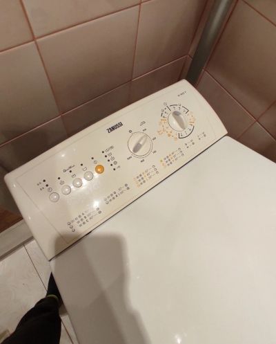 Лот: 17794245. Фото: 1. Стиральная машина Zanussi TE 1025... Стиральные машины