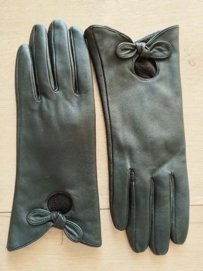 Лот: 25777822. Фото: 1. Женские перчатки из кожи. Перчатки, варежки, митенки