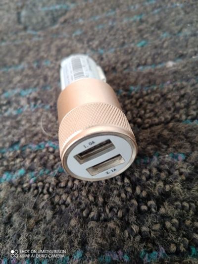 Лот: 17899181. Фото: 1. Автомобильное USB-зарядное устройство... Электроприборы для автомобиля