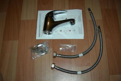 Лот: 3285134. Фото: 1. Смеситель для умывальника. Смесители