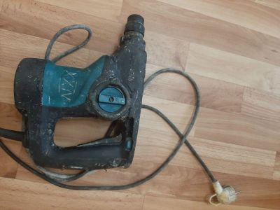 Лот: 17479241. Фото: 1. Перфоратор Makita HR2800. Электроинструмент