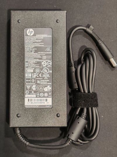 Лот: 22175985. Фото: 1. Зарядное устройство HP 19V 7.9A... Зарядные устройства