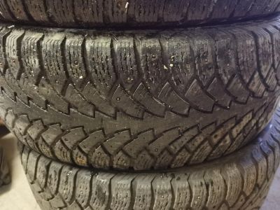 Лот: 18034680. Фото: 1. Nokian hakkapelita sport utility. Шины