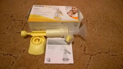 Лот: 6521923. Фото: 1. Молокоотсос Medela Base ручной... Всё для кормления