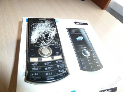 Лот: 2595317. Фото: 1. philips xenium x503 2 sim. Кнопочные мобильные телефоны