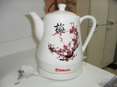Лот: 7024700. Фото: 1. Чайник Sakura SA-2003 код 500800. Чайники, кофемашины, кулеры