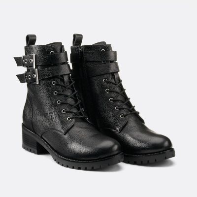 Лот: 25069814. Фото: 1. Ботинки LaRedoute. Другое (одежда, обувь, галантерея)