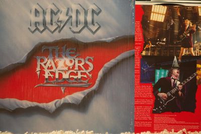 Лот: 10885372. Фото: 1. AC\DC The Razor’s Edge 1990. Аудиозаписи