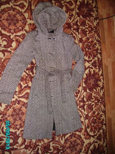 Лот: 3149304. Фото: 1. пальто 42 размера. Верхняя одежда
