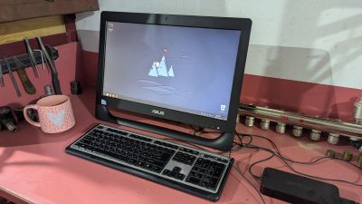 Лот: 25775755. Фото: 1. Моноблок Asus. Моноблоки