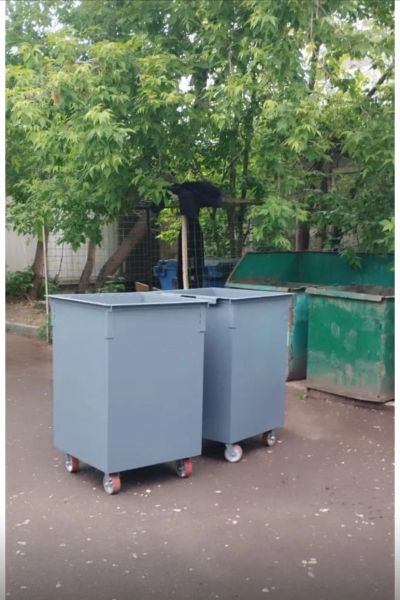 Лот: 25403761. Фото: 1. Бак ТБО с полиуретановыми колесами. Баки, ёмкости