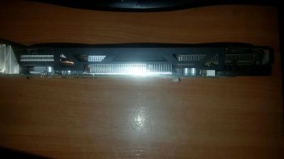 Лот: 8438774. Фото: 1. Gigabyte AMD R9 270X. Видеокарты