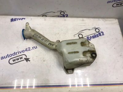 Лот: 21709830. Фото: 1. бачок стеклоомывателя Honda Domani... Двигатель и элементы двигателя