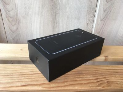 Лот: 10208060. Фото: 1. iPhone 7 Jet Black 128 GB Apple... Смартфоны