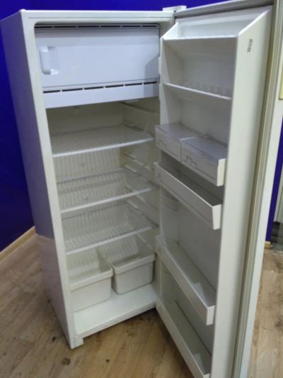 Лот: 9875612. Фото: 1. Холодильник Бирюса Б-6 (до 2000г... Холодильники, морозильные камеры