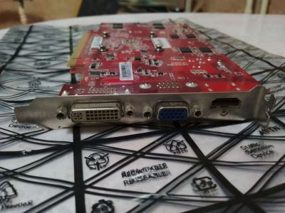Лот: 21141181. Фото: 1. Видеокарта Radeon HD 7570. Видеокарты
