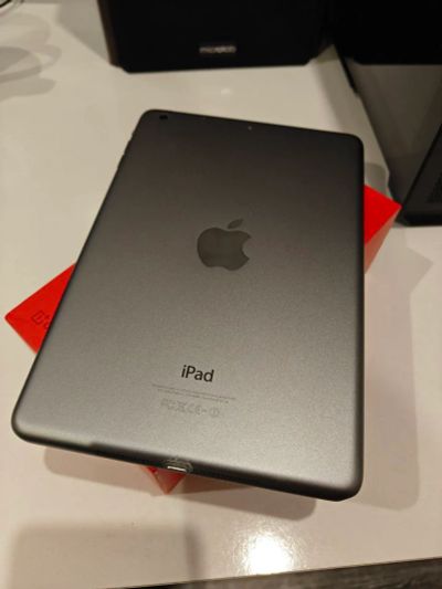Лот: 24257047. Фото: 1. ipad mini 2 retina 32gb. Планшеты