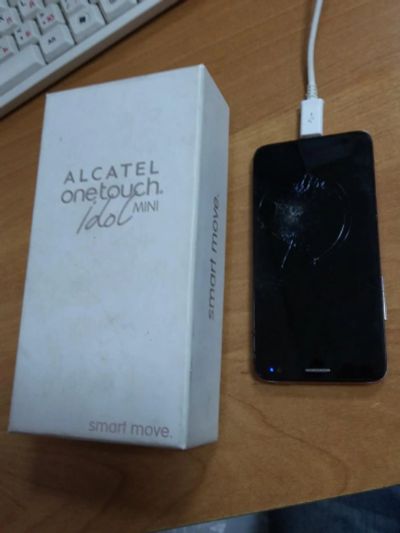 Лот: 7289016. Фото: 1. Alcatel idol mini 6012x. Смартфоны