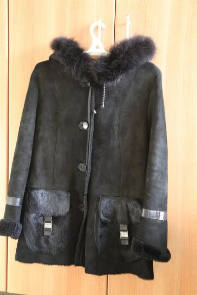 Лот: 3708899. Фото: 1. Продам дубленку размер 44-46... Верхняя одежда