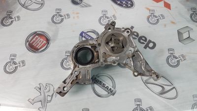 Лот: 24562629. Фото: 1. Насос масляный Toyota Raum 5E-FE... Двигатель и элементы двигателя