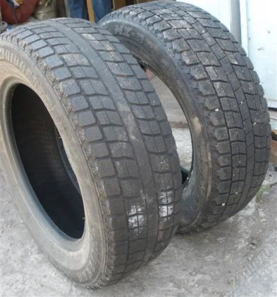 Лот: 1030373. Фото: 1. продам липучку R 15. Шины